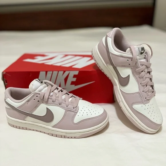 NIKE
WOMEN'S DUNK LOW - SILT RED/MALT/PALE IVORY - Picture 3 of 6
